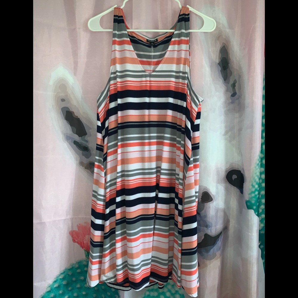 Women’s trapeze dress